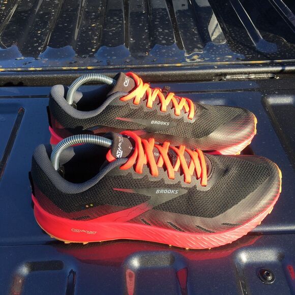 Brooks Catamount 2 Womens Running Shoes Black Trail Hiking  Sneakers Size 10.5B - Picture 1 of 11